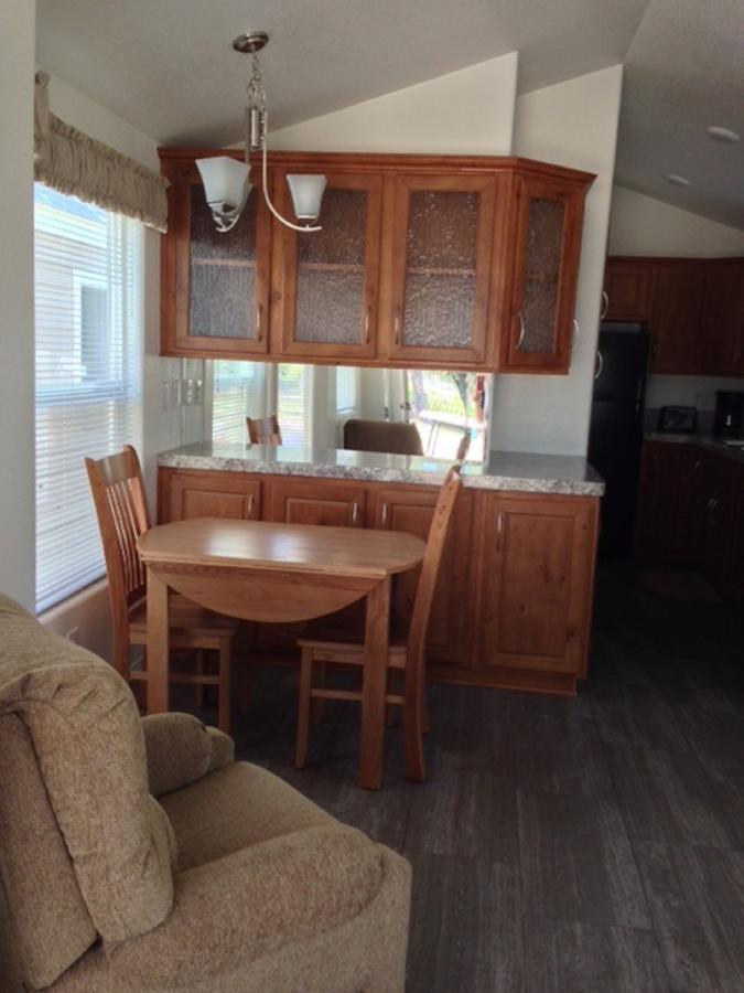 Indian Wells Rv Resort Индиоу Екстериор снимка