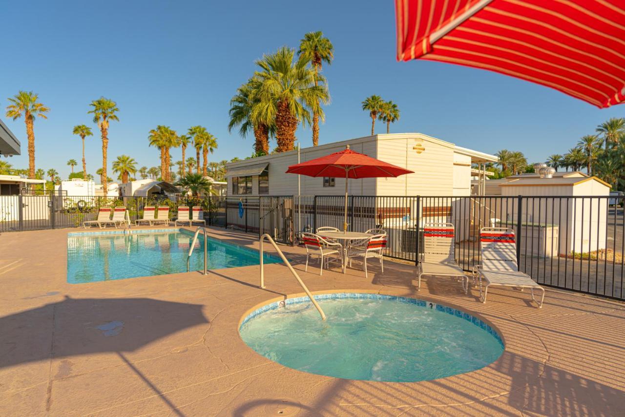Indian Wells Rv Resort Индиоу Екстериор снимка